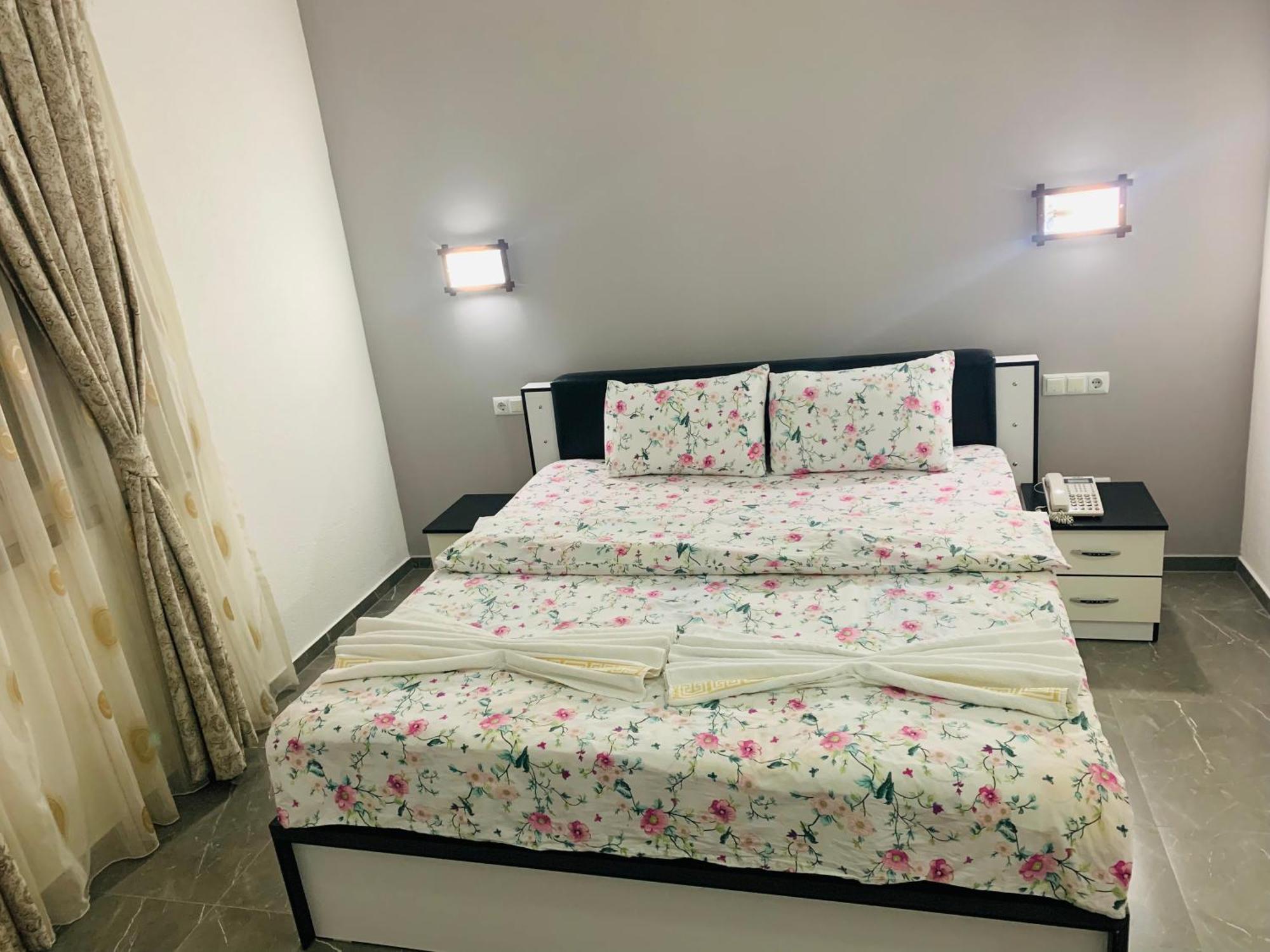 Hotel Albatros Prizren Exterior foto